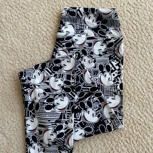 NWOT - Mickey Mouse LuLaRoe leggings - OS